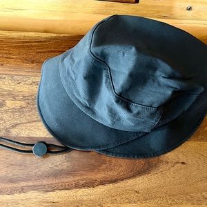 Lululemon Athletics Bucket Hat Black